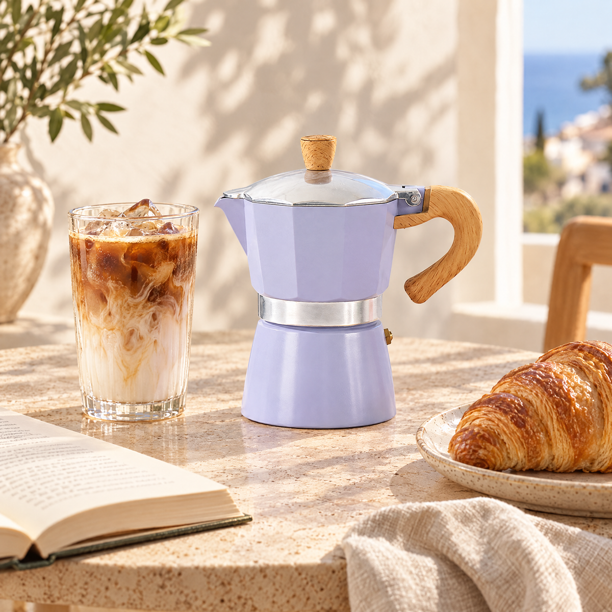 Your café latte, made at home